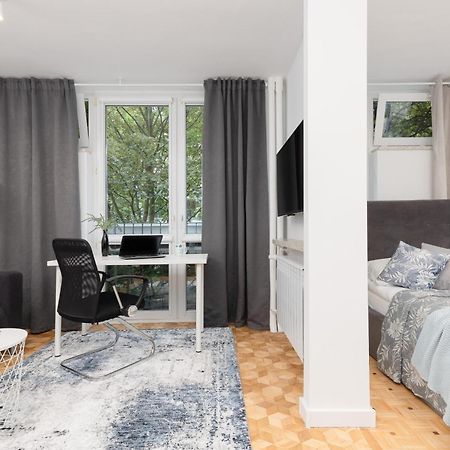 Apartments Warsaw Grzybowska By Noclegi Renters Luaran gambar