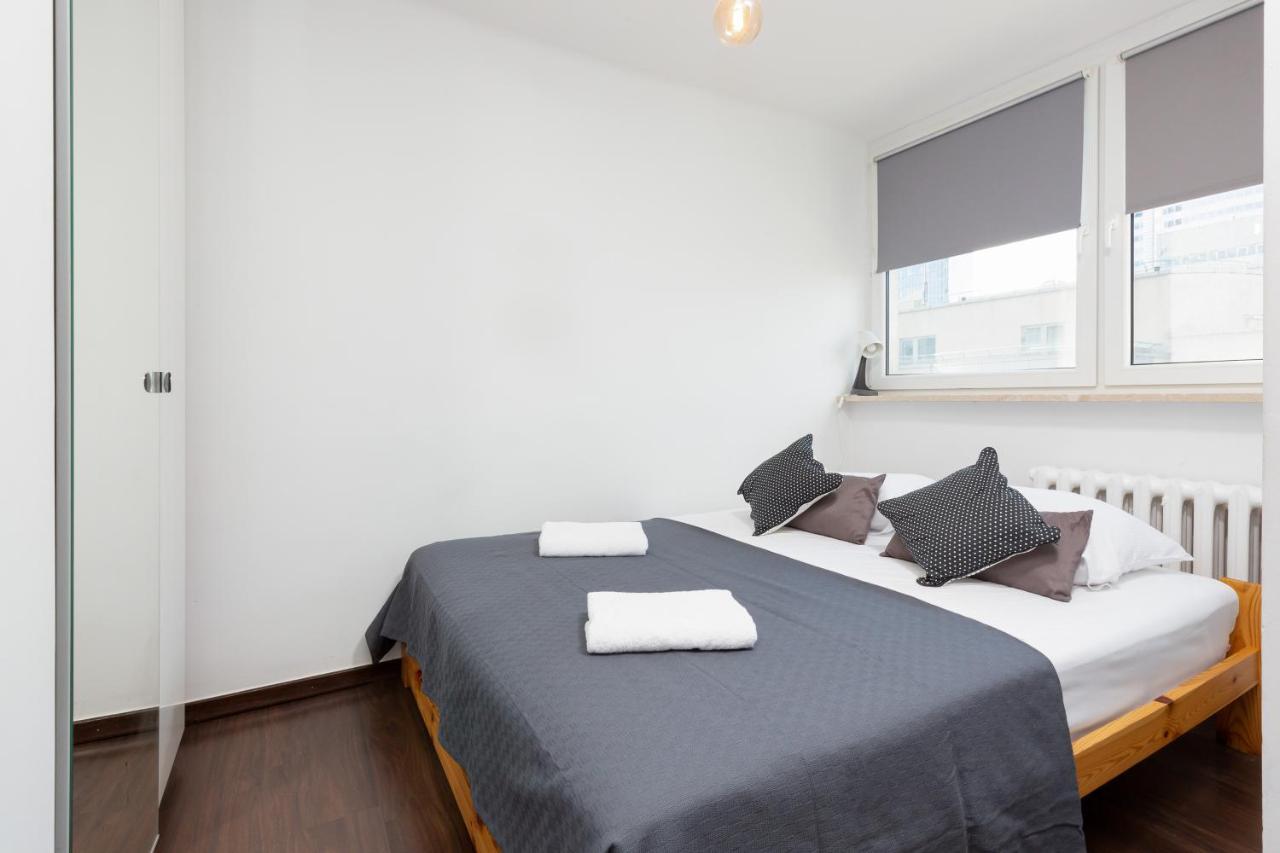 Apartments Warsaw Grzybowska By Noclegi Renters Luaran gambar